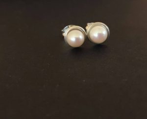 Pearl earrings