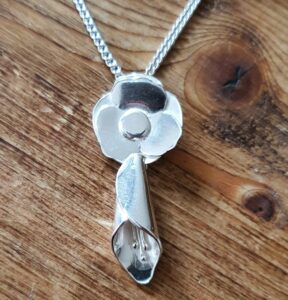 Poppy and Lily pendant