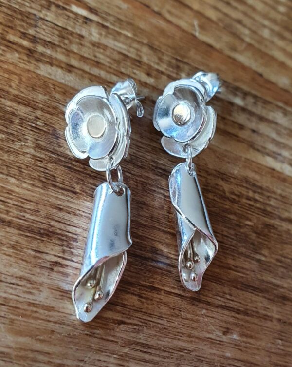Poppy and lily earrings in silver and gold