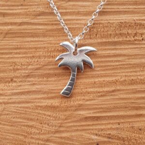 Palm tree necklace with chain