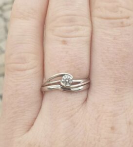 White gold wedding ring