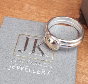 Silver and gold gem ring