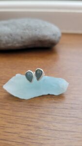 Aquamarine cabochon stud earrings