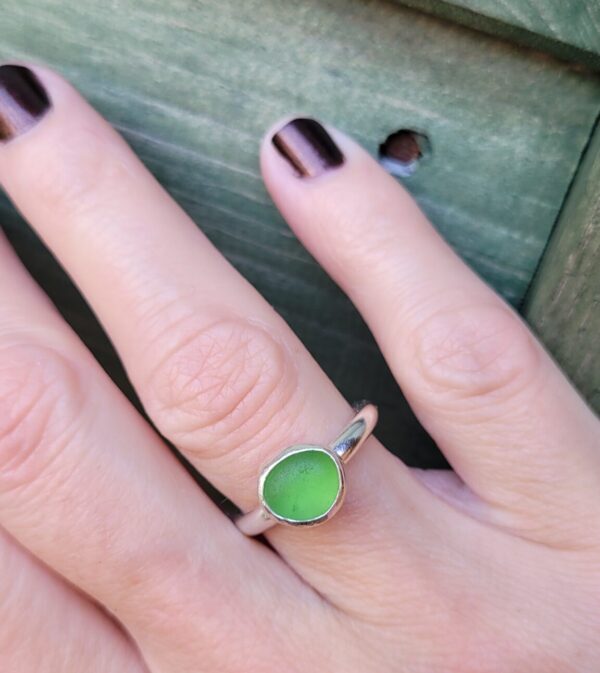 Seaglass ring made at my seaglass workshop.